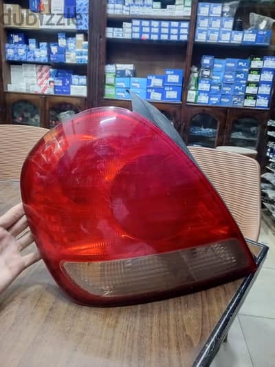فانوس خلفي شمال nissan sunny n16 استيراد