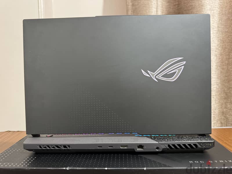 Asus Rog Strix G713PV 4