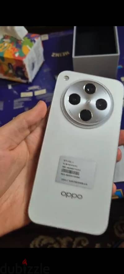 OPPO find X8