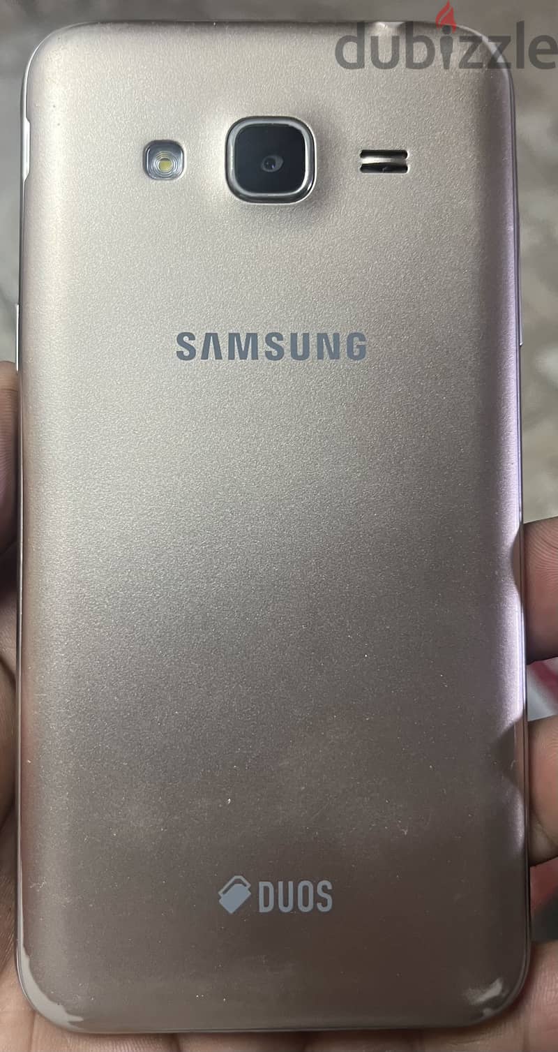 Samsung J3 1