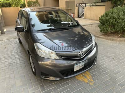 تويوتا ياريس 2013 Toyota Yaris 2013