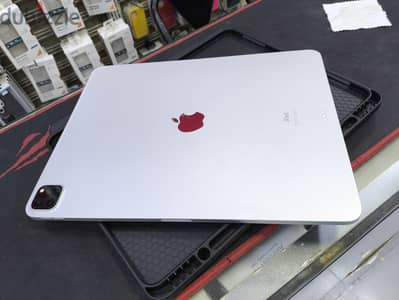 iPad pro 5th 12.9