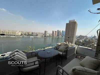 استلم فوري بنص السعر والشركه هتسددلك الباقي باعلي عائد استثماري بالدولار بيوصل ل 22 % اطلاله بانوراميه علي النيل متشطب بالتكييفات والفرش