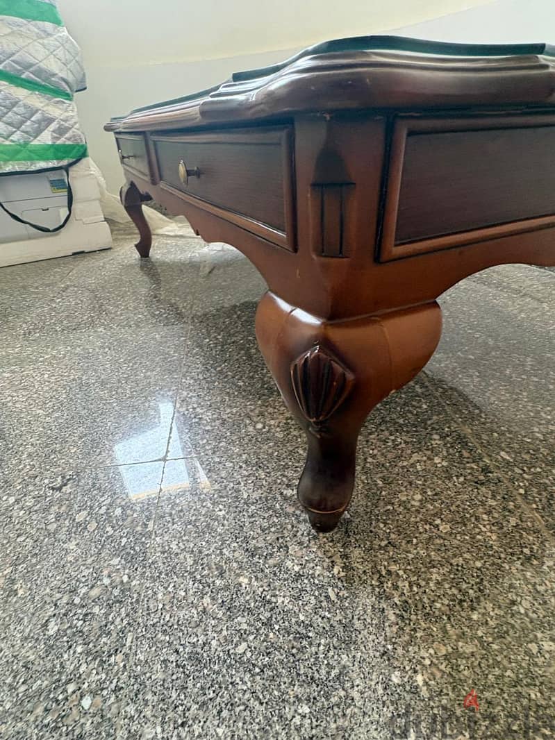 zan coffee table 2