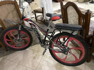 عجلة bmx جديدة