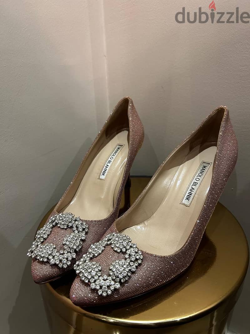 Manolo Blahnik Hangisi Original 1