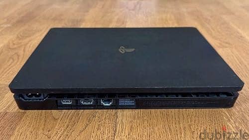 Playstation 4 slim 1TB 1