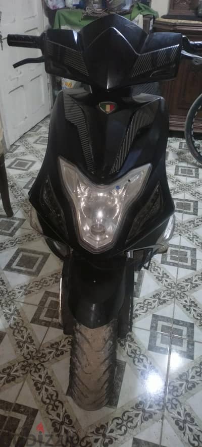 سكوتر حوا ار 8