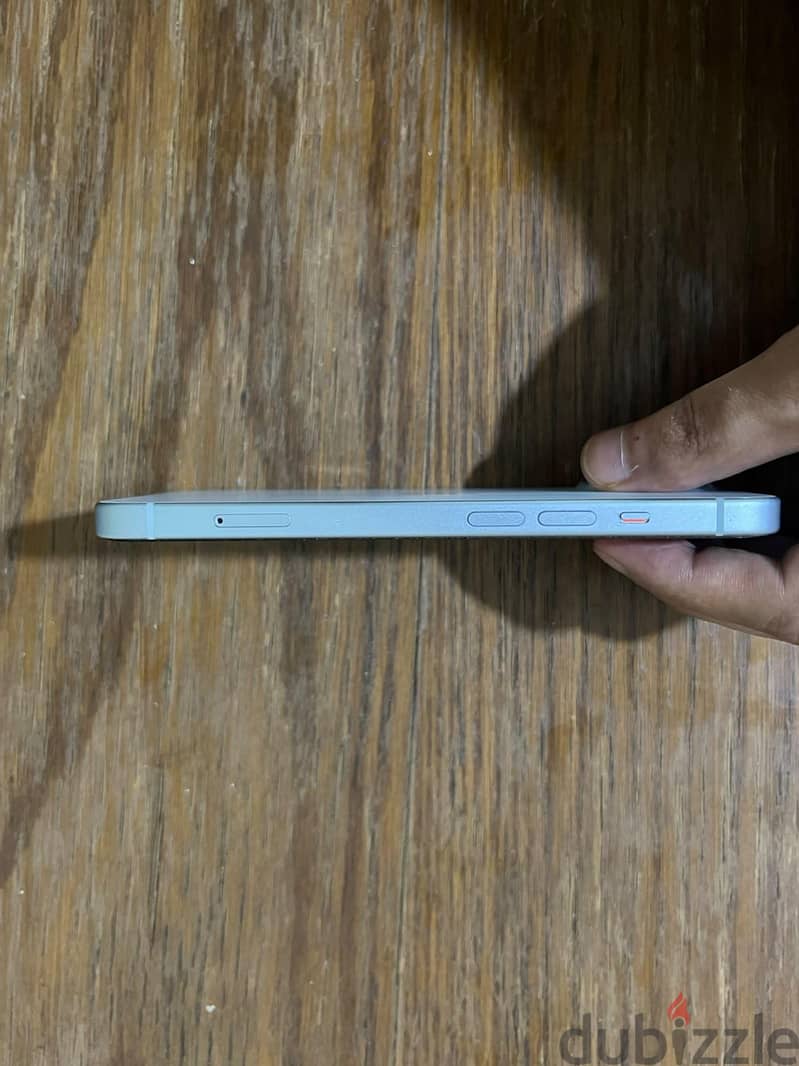 Apple - iPhone 15 7