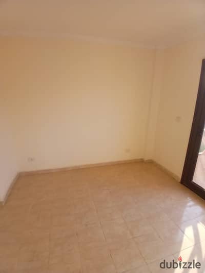 155 meter apartment in Al-Rihab in the fifth phase, a catch
