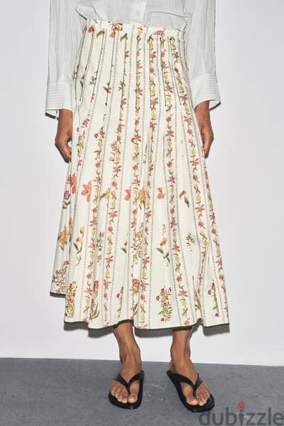 Zara Floral Midi Skirt – New with Tag