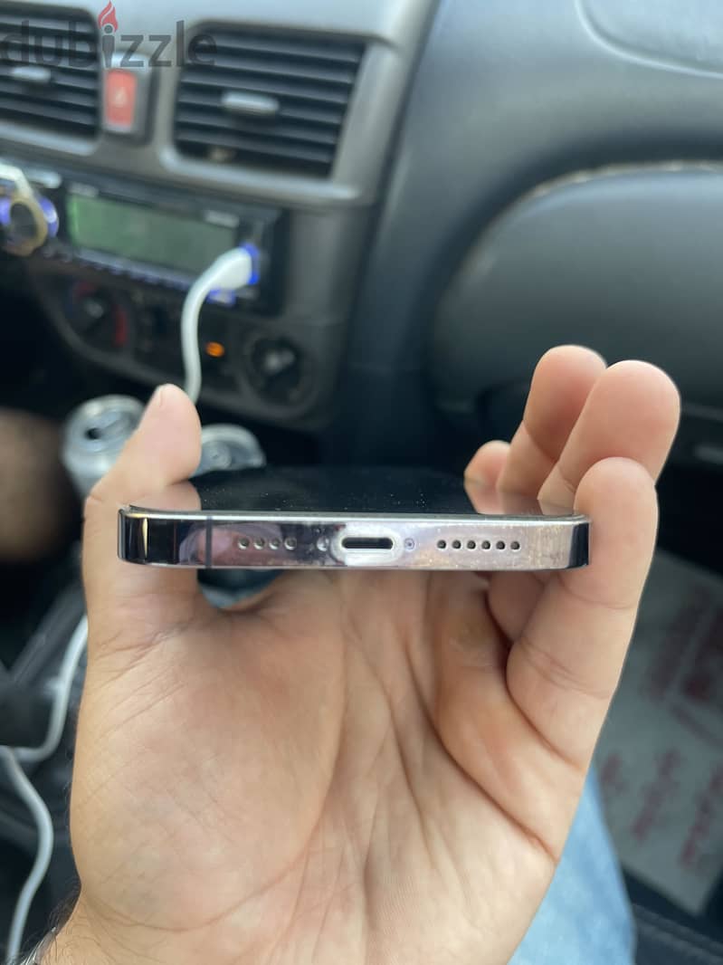 Apple - iPhone 14 Pro Max 3