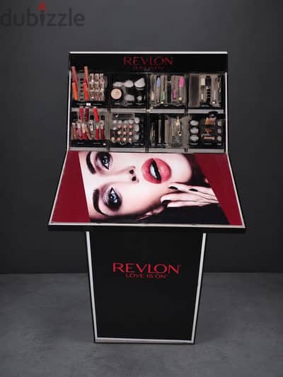 ستاند عرض مستحضرات تجميل Revlon أصلي - بحالة ممتازة