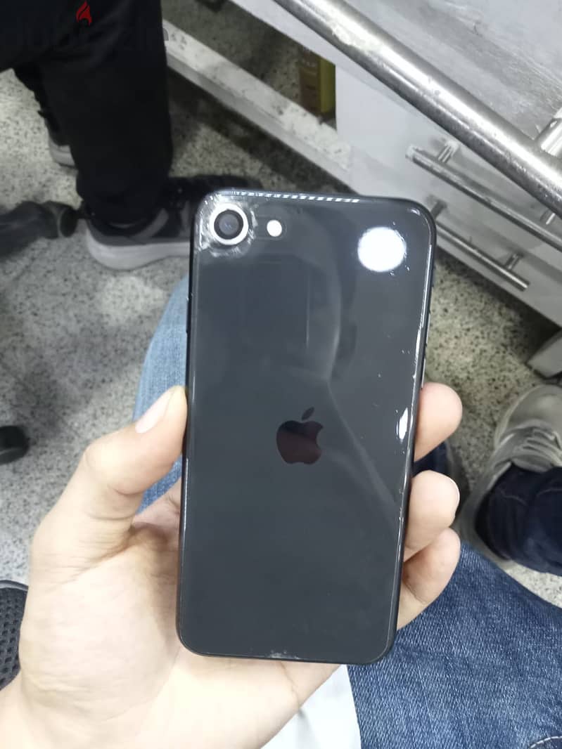 Apple - iPhone SE 1
