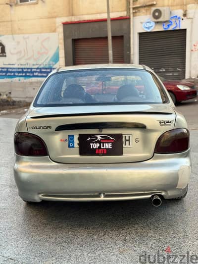 Hyundai Accent 2000 ب حاله ممتازه جدا