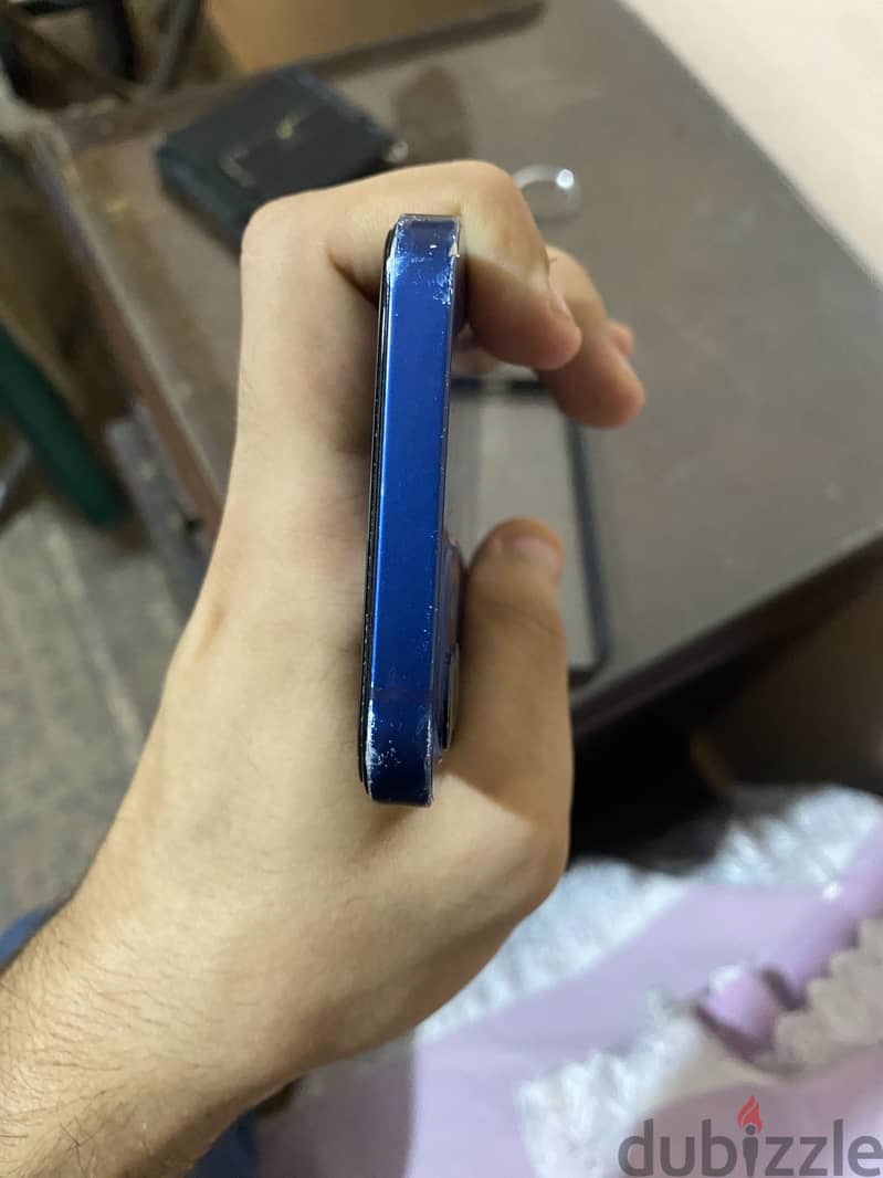 Apple - iPhone 12 3