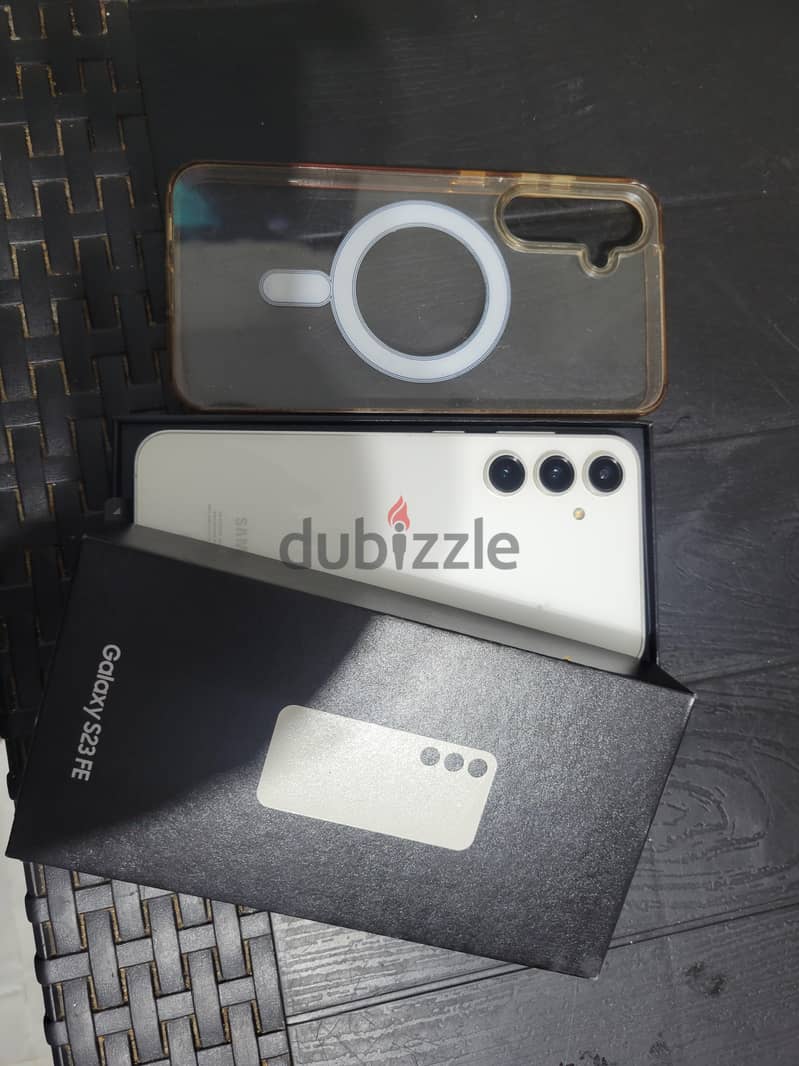 samsung s23 fe 1