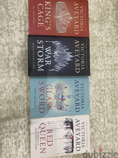 Red queen book full collection, original, good condition