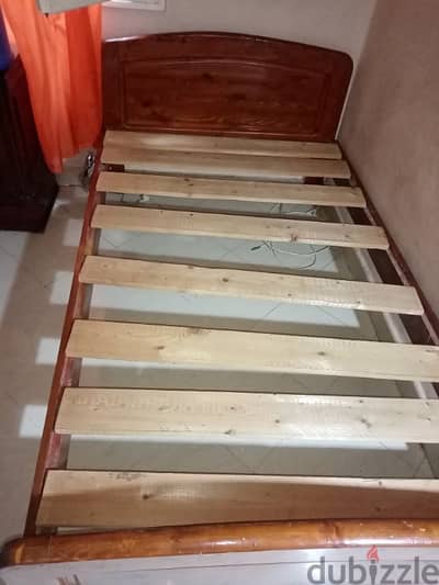سرير عموله عرض 120