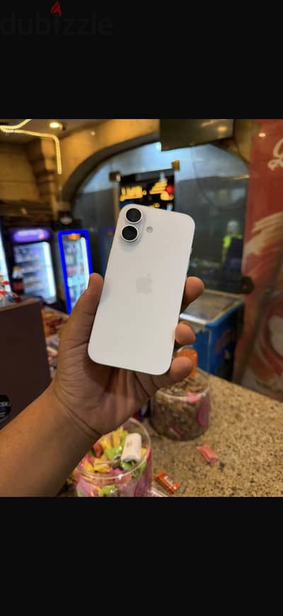Apple - iPhone 17
