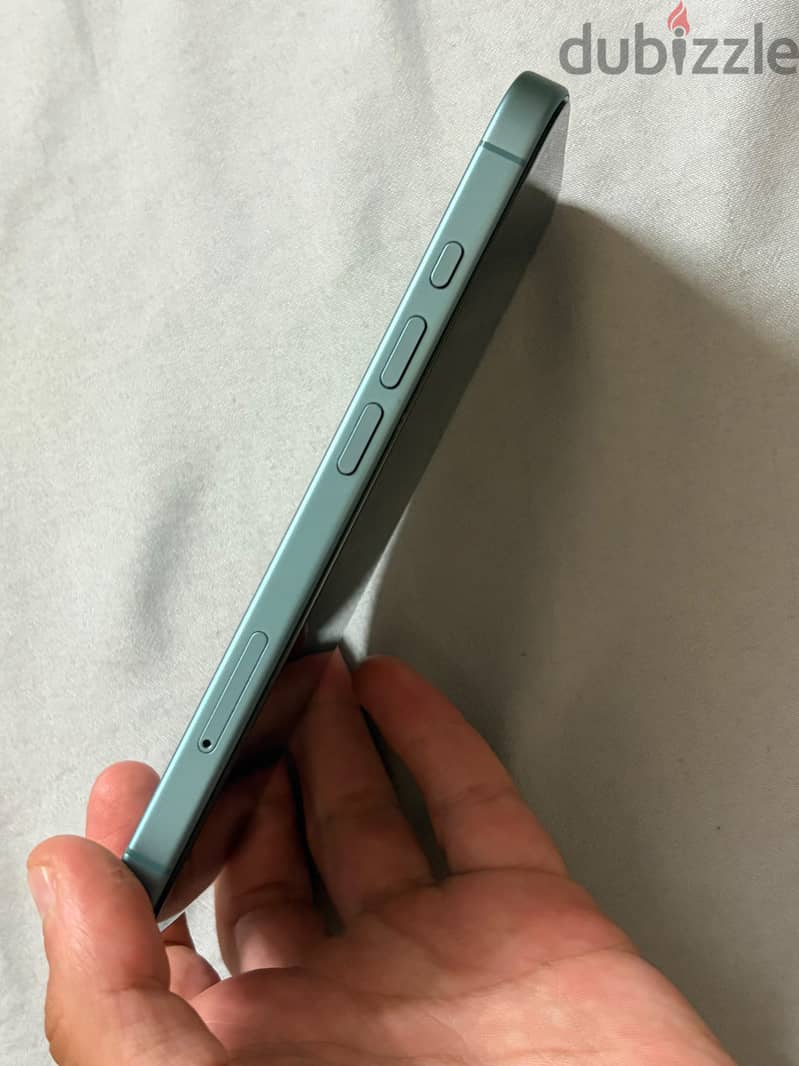 Apple - iPhone 16 1