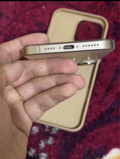 للبيع ايفون ١٦ برو ماكس ٢٥٦ بطارية ٨٩ ٪؜