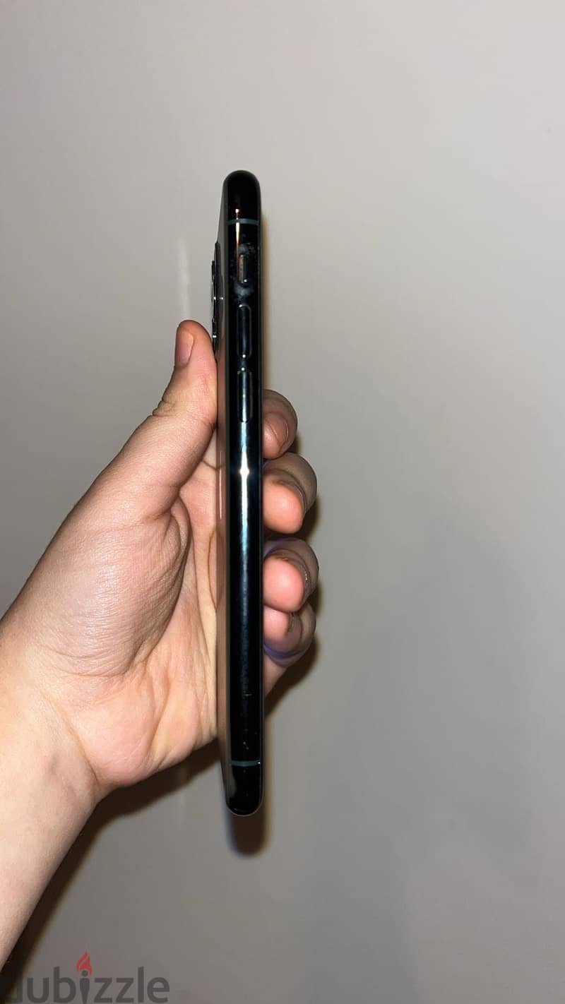Apple - iPhone 11 Pro 2