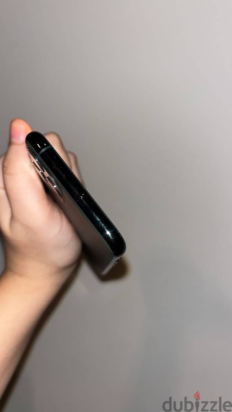 Apple - iPhone 11 Pro 4