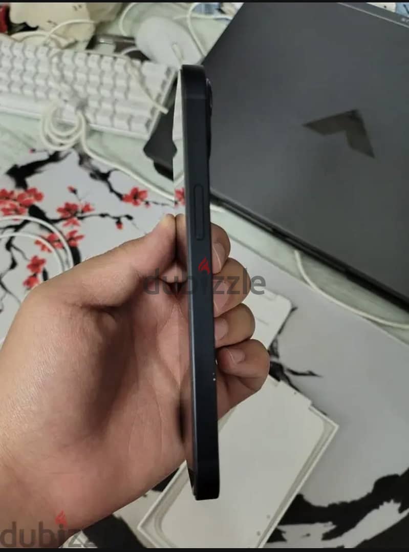 Apple - iPhone 13 3