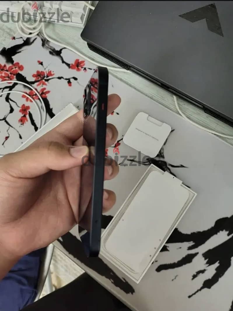 Apple - iPhone 13 6