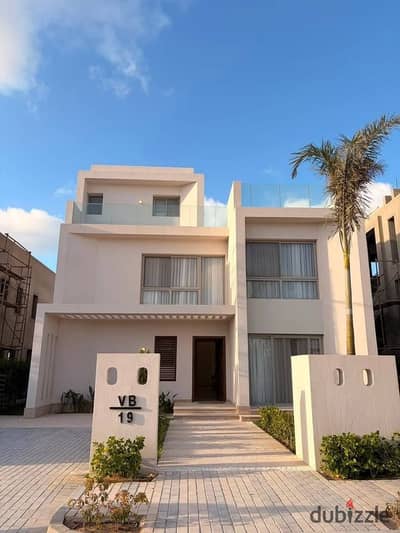 فيلا لقطة بسعر لن يتكرر في Mar Bay راس الحكمة ب فيو بانورامي علي البحر و اللاجون