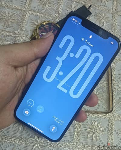 Iphone 12 pro   معاه جراب فقط