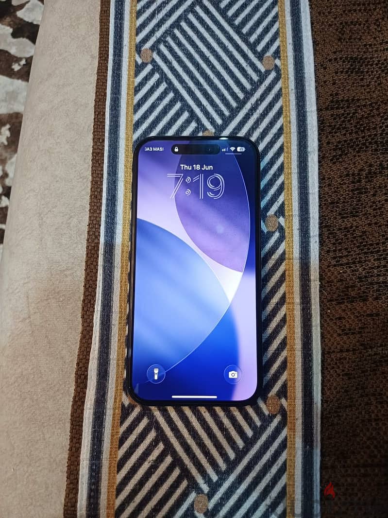 Apple - iPhone 16 1