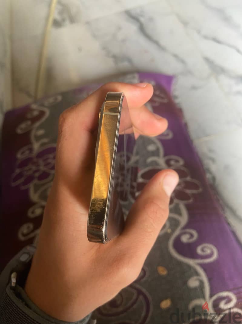 آبل - آيفون 13 برو 2