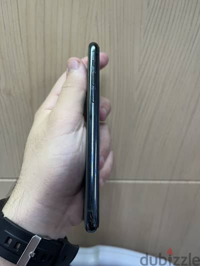 Apple - iPhone 11 Pro