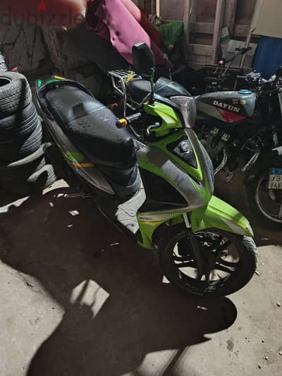 st max200