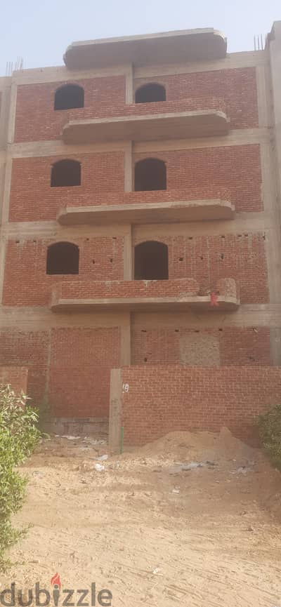 عمارة للبيع بموقع مميز – مجاورة 44 | تقسيم دكاترة الجامعة