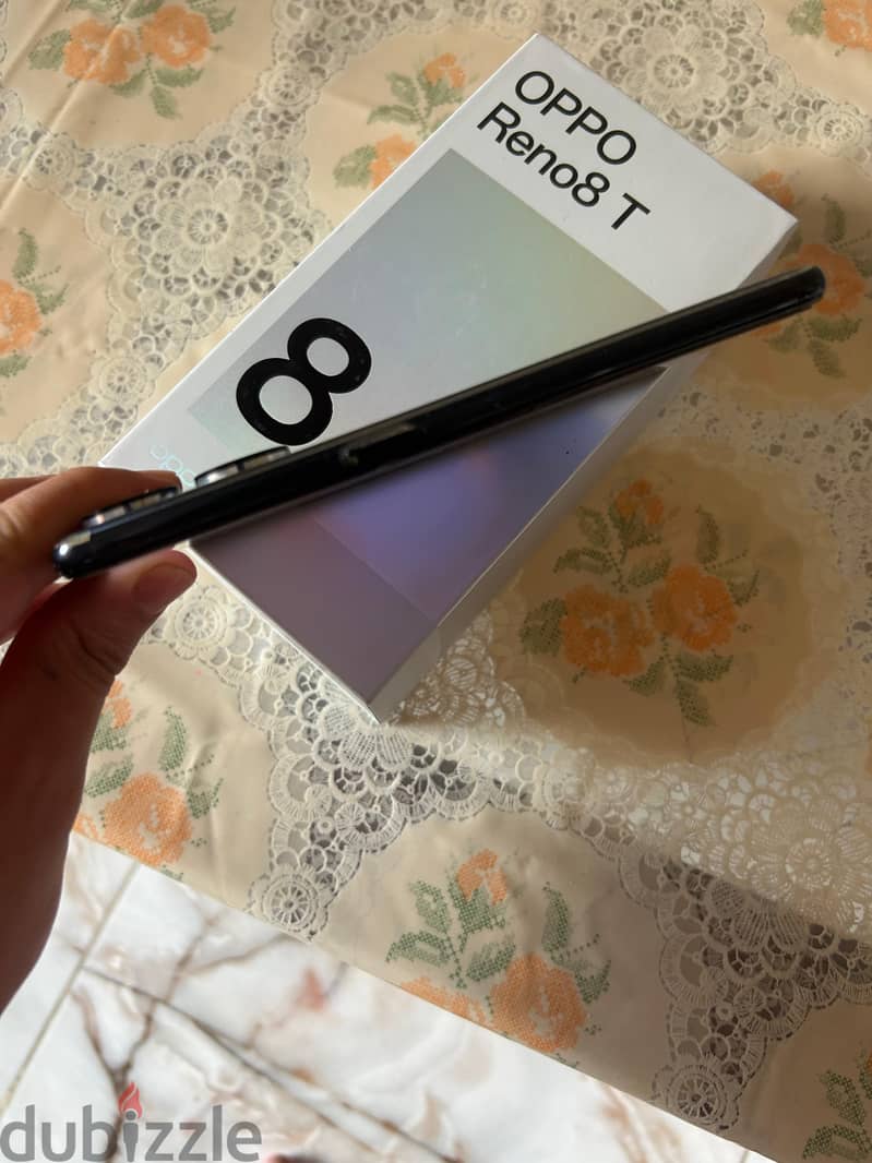 OPPO Reno8 T 1