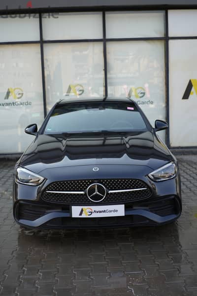 2025 Mercedes Benz C180 AMG Fully loaded