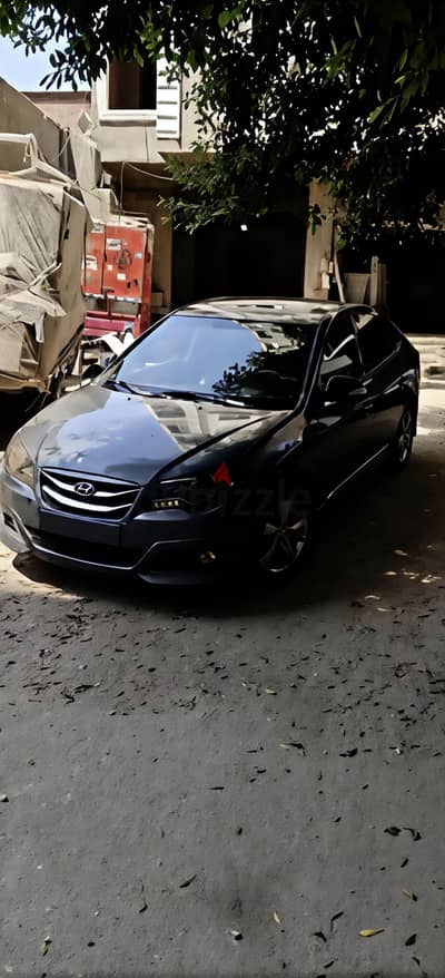 هيونداي إلينترا 2017 اعلي فئه الرابعه مالك اول فابريكا Hyundai Elantra