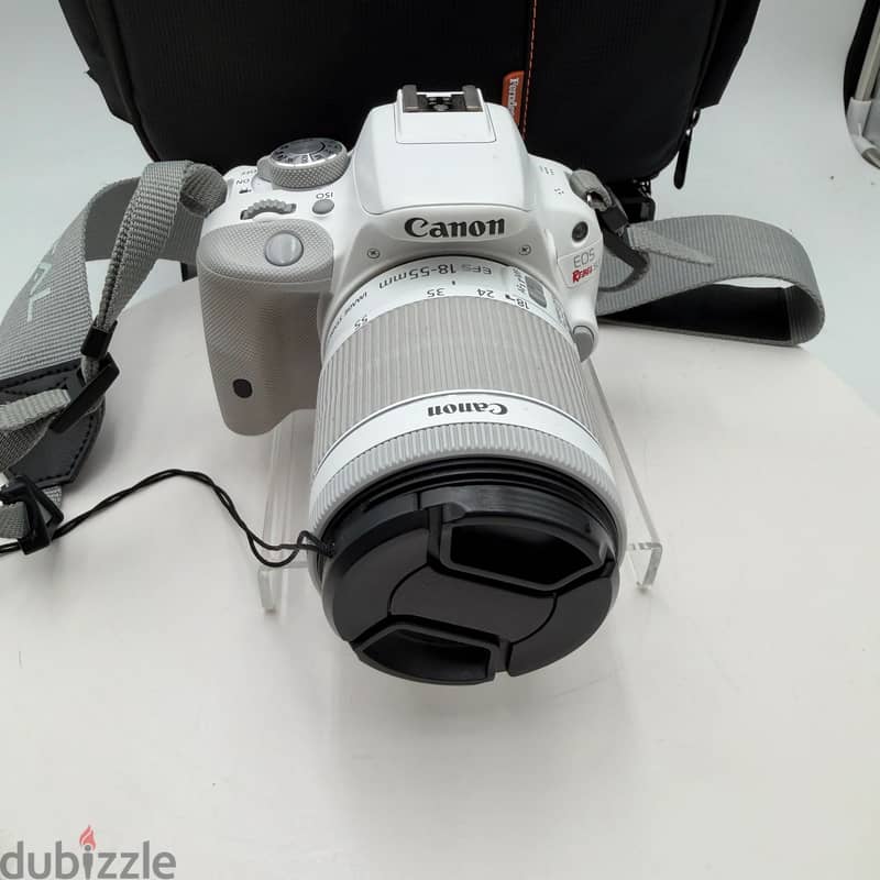 Canon EOS Rebel SL1 1