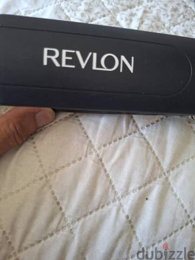 hair styler revlon used twice excellent condition like new