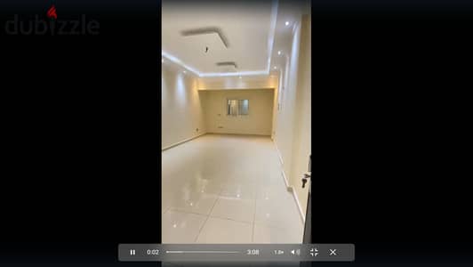للايجار بالمطبخ شقة دور اول 3 غرف بحري الترا لوكس بالحي الاول في التجمع الخامس