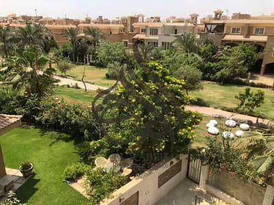 فيلا متشطبه  للبيع في لو روا التجمع الخامس موقع متميز و اقل من سعر السوق Les Rois
