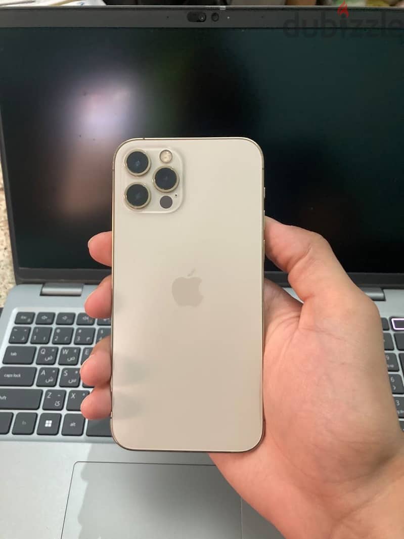 iPhone 12 Pro 4