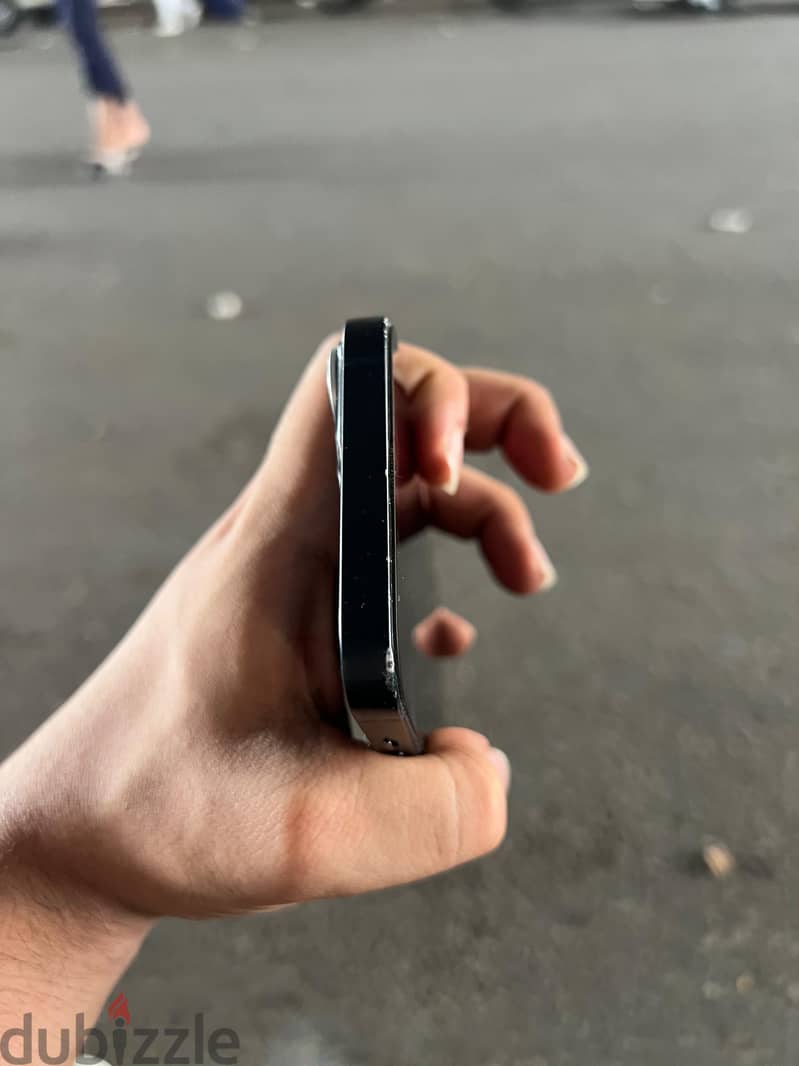 Apple - iPhone 13 5