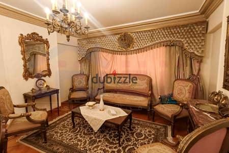 شقة للبيع 150م مصطفى كامل - خطوات من ش أبو قير (مطلات مفتوحة بالكامل)