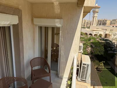 Furnished apartment for rent in Madinaty, 124 square meters, B6, with a complete sound system and high-end finishes.