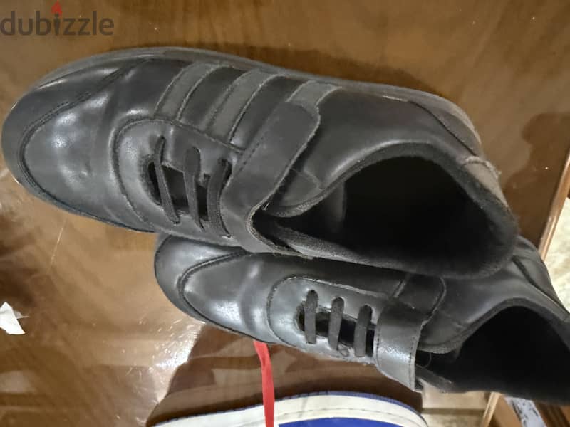 Black shoe size 38 3