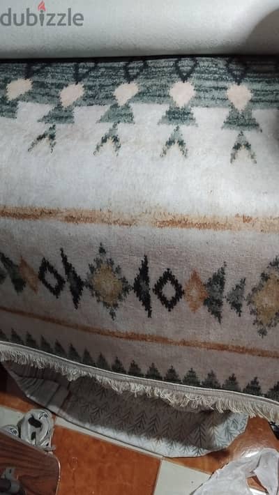 سجاد وبديل سجاد للجاديين فقط التجار يمتنعون